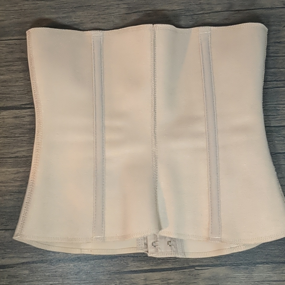 Squeem perfect waist magical waist trainer - Picture 8 of 8